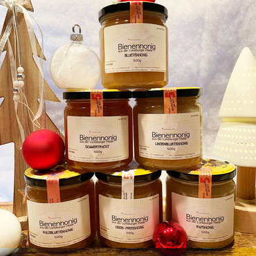 Productthumb weihnachtspaket mit honig aus deutschland