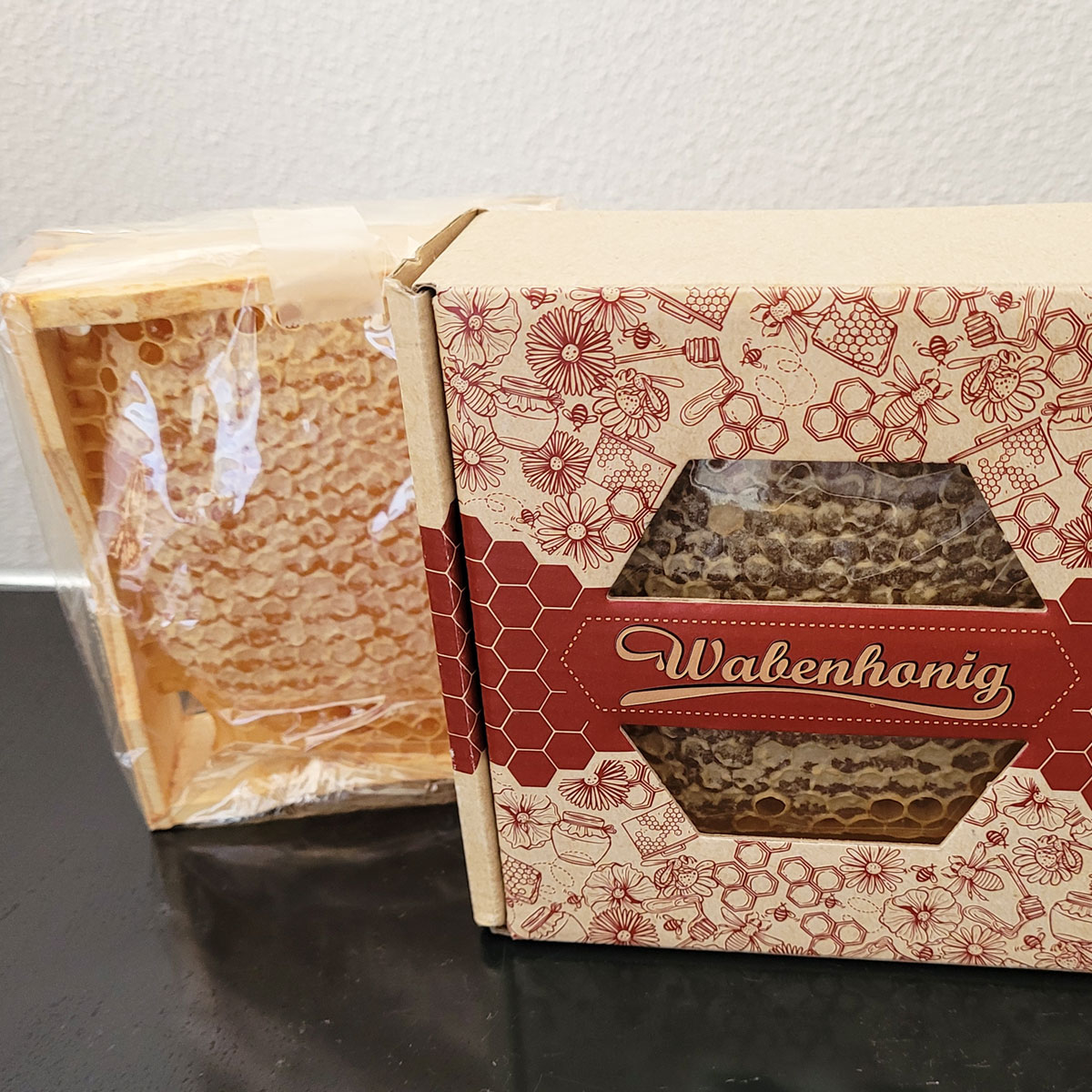 Wabenhonig aus waldburg von imker wohlleben